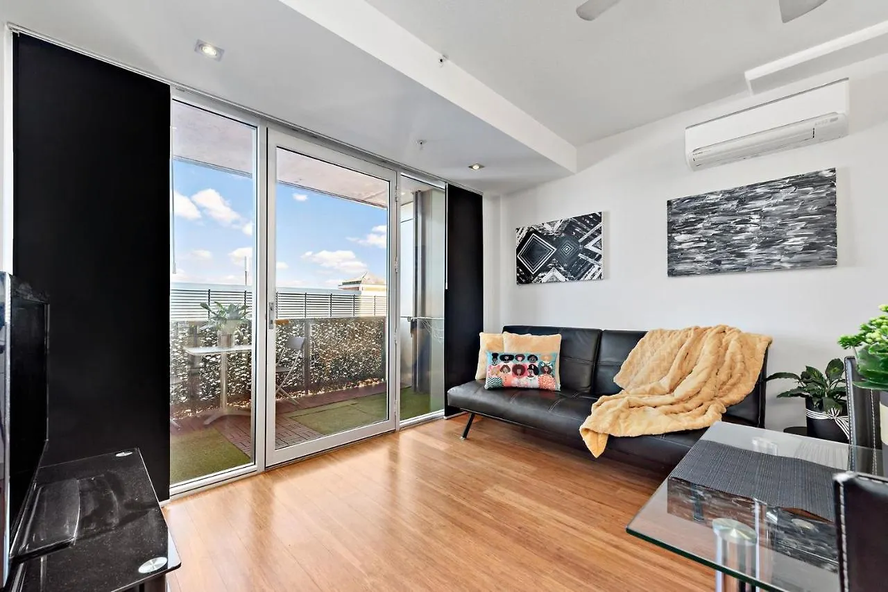Tulip - The Urban Elegance Apartment Adelaide 0*,